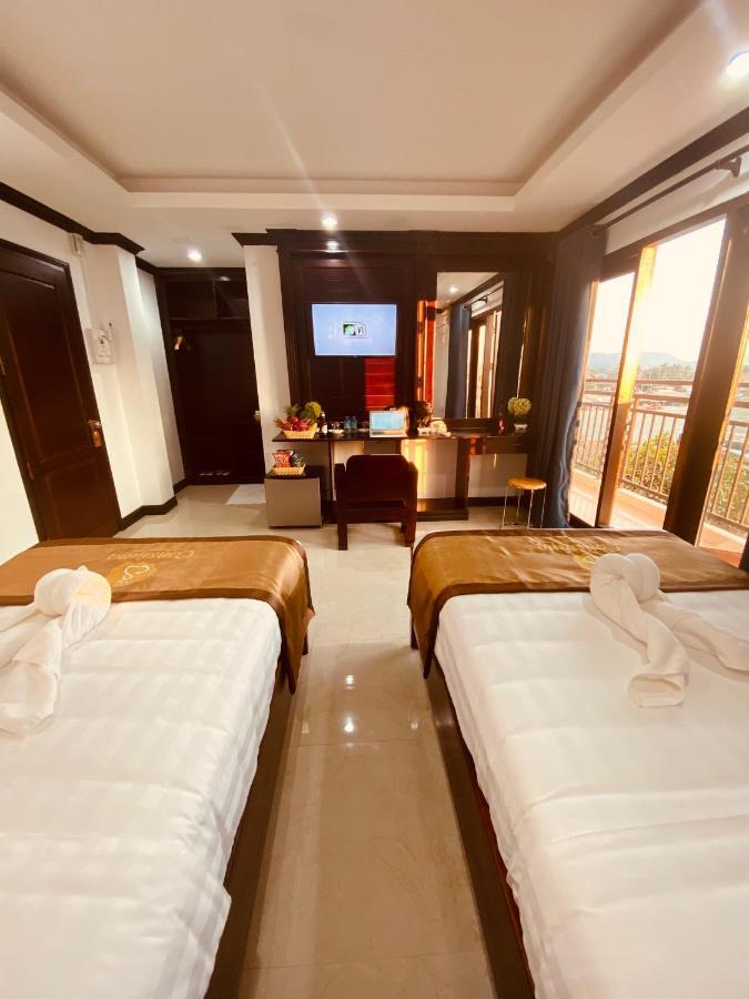 Consiana Hotel Ванг-В'єнг Екстер'єр фото