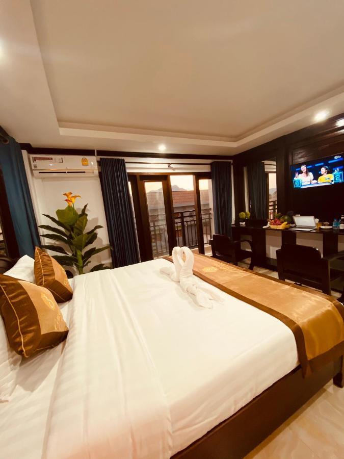 Consiana Hotel Ванг-В'єнг Екстер'єр фото